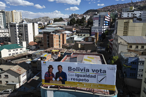Crisis económica con clima electoral en La Paz. (Fuente: AFP)