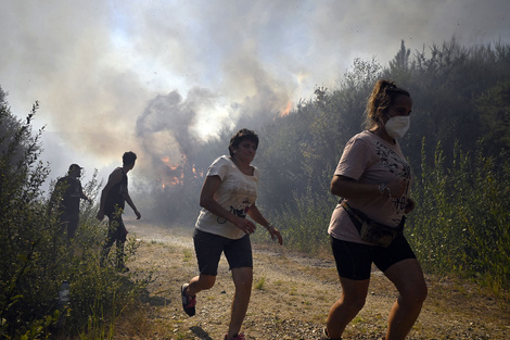 Además del cambio climático, la despoblación rural quema España 