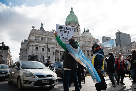 Coraje para otra lógica política