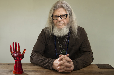 Gustavo Santaolalla convocó a las movilizaciones para frenar el veto a la Ley de Emergencia en Discapacidad
