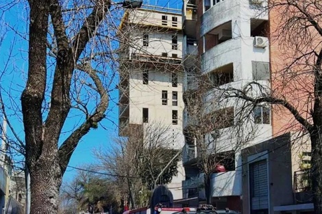 El edificio donde perdieron la vida los trabajadores. (Fuente: Imagen web)