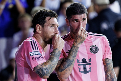 Messi y De Paul, titulares en la Selección aun jugando en la liga de Estados Unidos.