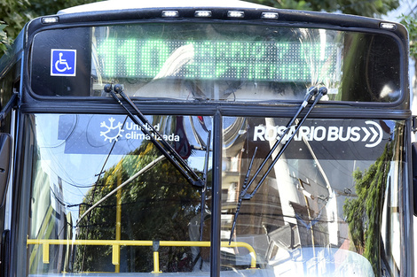 Otro móvil de la línea 110 fue atacado (Fuente: Archivo Rosario12)
