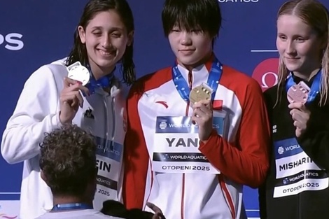 Mundial de natación: Agostina Hein se colgó la medalla de plata en los 800 libre