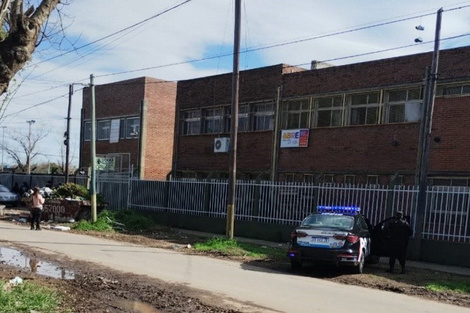 La escuela donde murió el pintor. (Fuente: Gentileza)
