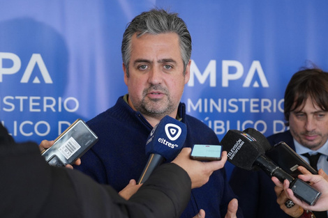 Cococcioni recordó que fue el primer hecho antes de los asesinatos de marzo de 2024. (Fuente: Prensa Gobernación Santa Fe)