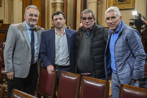 El senador Lewandowski y los dirigentes de la UOM (Fuente: Gentileza)