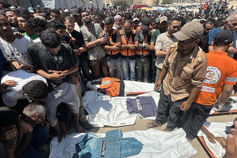 Un doble ataque israelí contra un hospital en Gaza deja al menos 20 muertos