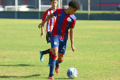 Valentino Guzmán Zanni jugaba de lateral derecho