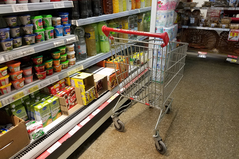 Las ventas en supermercados bonaerenses no repuntan
