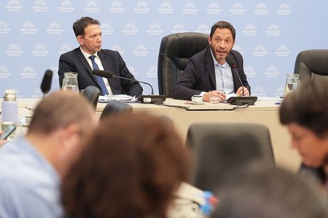 El presidente de la comisión es Maximiliano Ferraro de la Coalición Cívica.