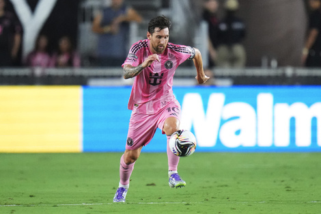 Lionel Messi va por el título 47 de su carrera (Fuente: AFP)