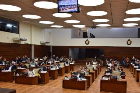 La Legislatura de Jujuy aprobó la privatización de las sociedades del Estado 