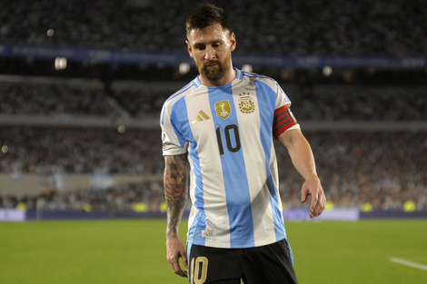 Messi empieza a irse del fútbol