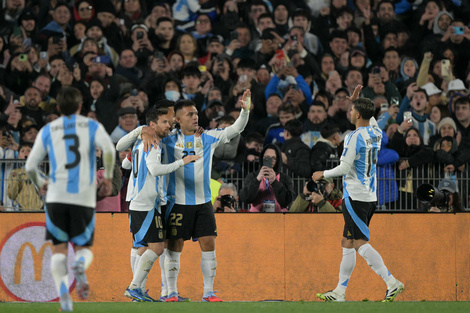 Argentina vs. Ecuador hoy: horario, dónde verlo y posibles formaciones
