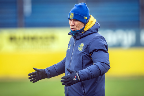Holan probará las variantes y decidirá la formación el sábado. (Fuente: Prensa CARC)