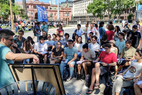 Clases abiertas en defensa de la universidad pública