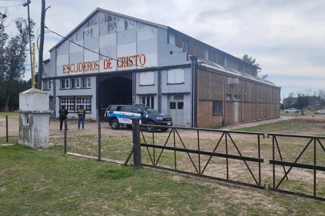 Allanaron un templo evangélico y varios domicilios 
