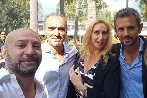 Diego Spagnuolo en otros tiempos juntos a Lule Menem, Karina Milei y Martín Menem. (Fuente: Archivo)