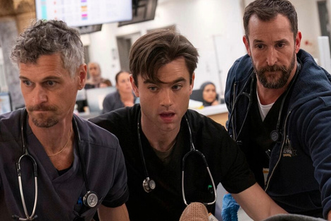 "The Pitt" arrasa en los Emmy 2025: una noche histórica para la televisión médica 