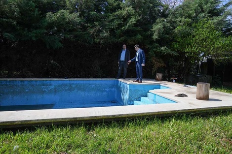 Un extenso lote con casa y pileta en Funes es la "joya" más buscada. (Fuente: Gentileza)