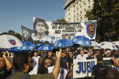La CGT en las calles: con las universidades, los jubilados y el Garrahan