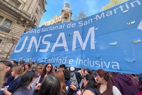 La Unsam presente en la marcha federal universitaria. 