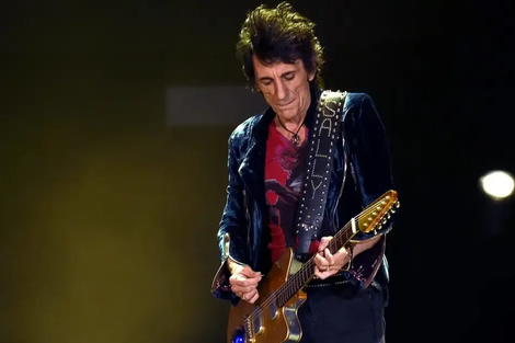 Ron Wood repasa su trayecto al margen de los Rolling Stones