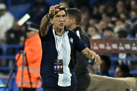 Racing visita a Huracán antes de la revancha copera