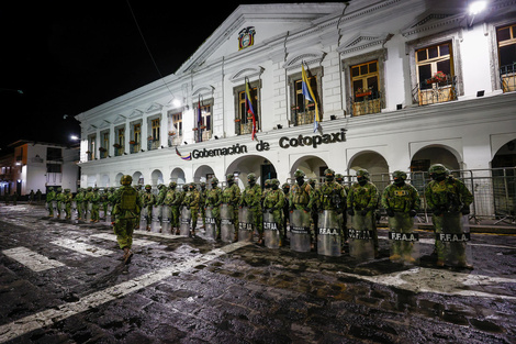 Noboa militariza Latacunga, sede temporal de Gobierno ecuatoriano