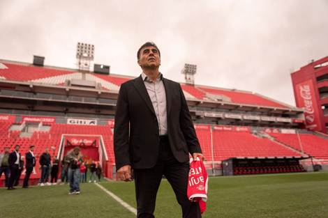Quinteros pisó el Libertadores de América y dijo que Independiente "es un grande" (Fuente: NA)