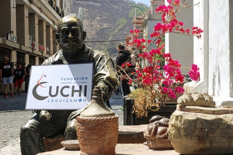 El Cuchi Leguizamón y la música que resucita 