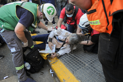 Diez heridos y un detenido en la marcha de los jubilados
