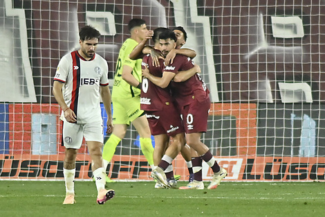 Liga Profesional: Lanús venció a San Lorenzo en La Fortaleza
