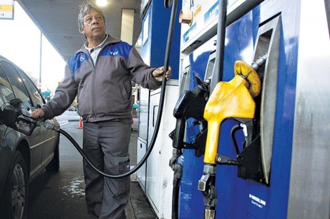 YPF permite pagar la nafta en dólares a través de su aplicación móvil