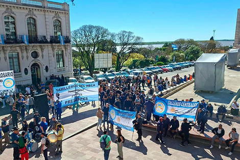 La protesta de ayer frente a Desarrollo Social. (Fuente: Gentileza)