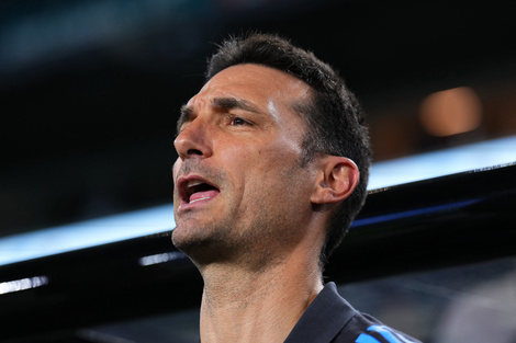 Una lupa sobre la vida de Scaloni
