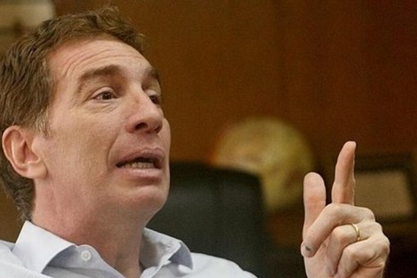 El rostro de Santilli no aparecerá en los afiches que estarán en el cuarto oscuro