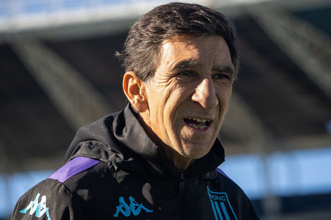 Gustavo Costas pondrá suplentes en Racing (Fuente: Prensa)