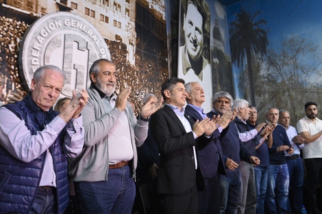 Kicillof en el acto de la CGT en La Plata. 