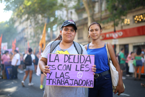 Hay algo que no pudieron vaciar del todo: la potencia de los lazos comunitarios, esa obstinación colectiva que insiste incluso cuando el Estado se retira y el mercado avanza. (Fuente: Jose Nico)
