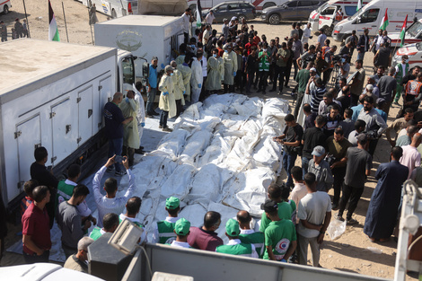 Gaza recibe otros 30 cuerpos palestinos con signos de maltrato