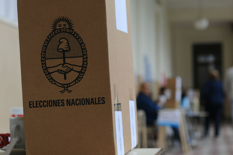 El elector deberá acudir con su DNI al establecimiento asignado, que puede consultarse en la web de la Cámara Nacional Electoral o en la aplicación Mi Argentina