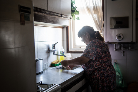 Los trabajos de cuidados tienen poca visibilidad y valoración social.