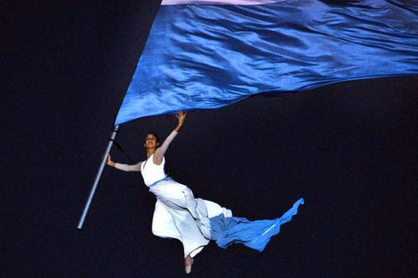 Reclaman por la detención de una bailarina en una marcha contra la minería en Mendoza