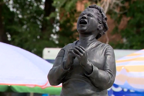 Escultura de Mahalia Jackson