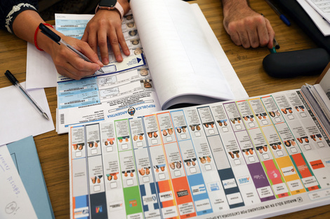 <em class="highlight">La</em> Nueva Argentina filogorila