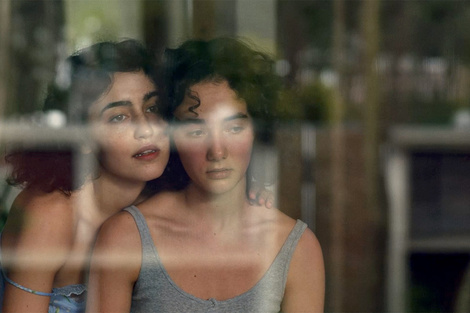 Una escena de "Viver mal", que cuenta con actrices extraordinarias.