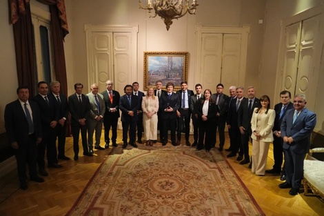 Sáenz se acerca a Milei: participó de la reunión convocada por la Nación 