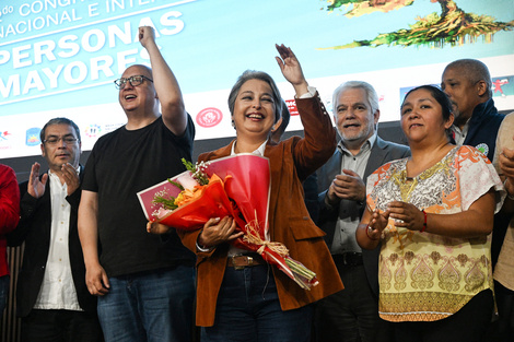 Chile: la izquierdista Jeannette Jara lidera la intención de voto